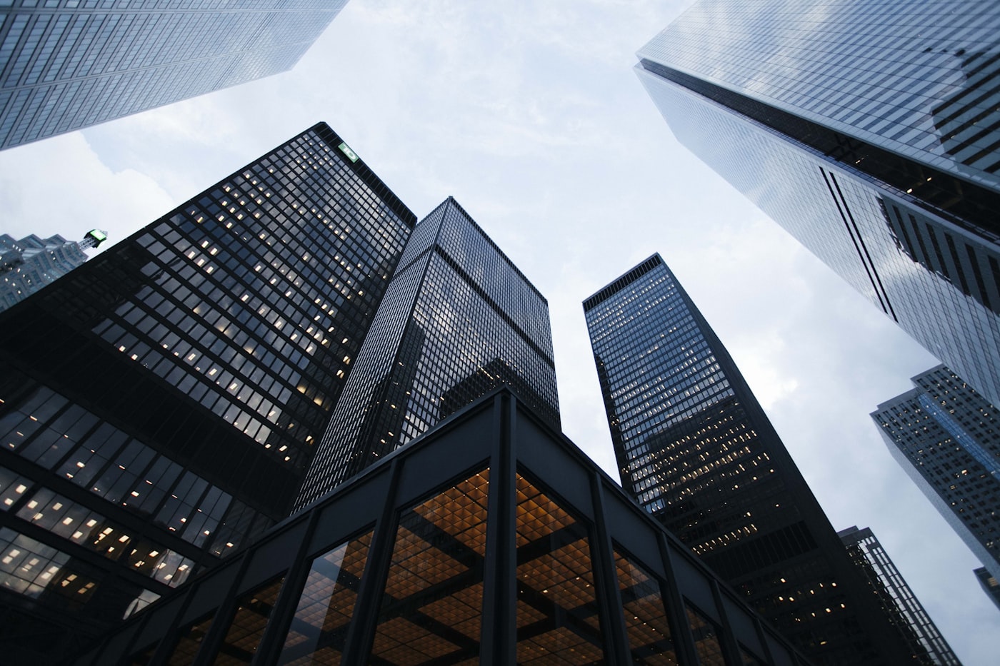 Elite Plaza commercial complex